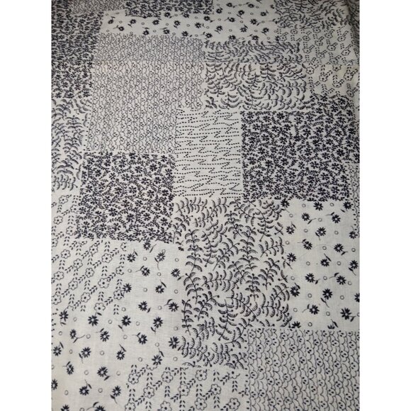 Vintage Sewing Fabric Black & Off White Cotton Patchwork Look 1-5/8 yd x 44" - Picture 2 of 6